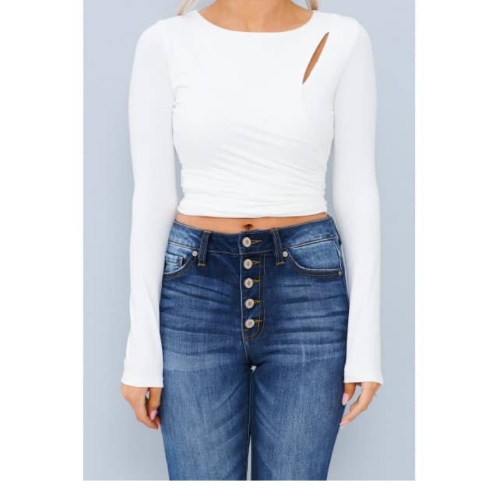 Tie crop top